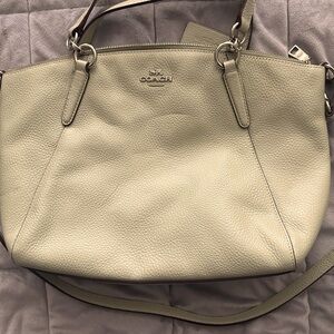 Coach pastel green Leather Women's Bag